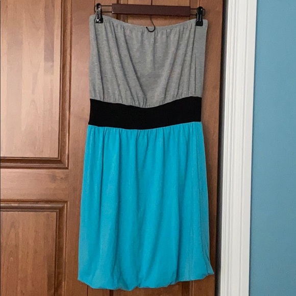 Maurices Dresses & Skirts - Strapless Sundress